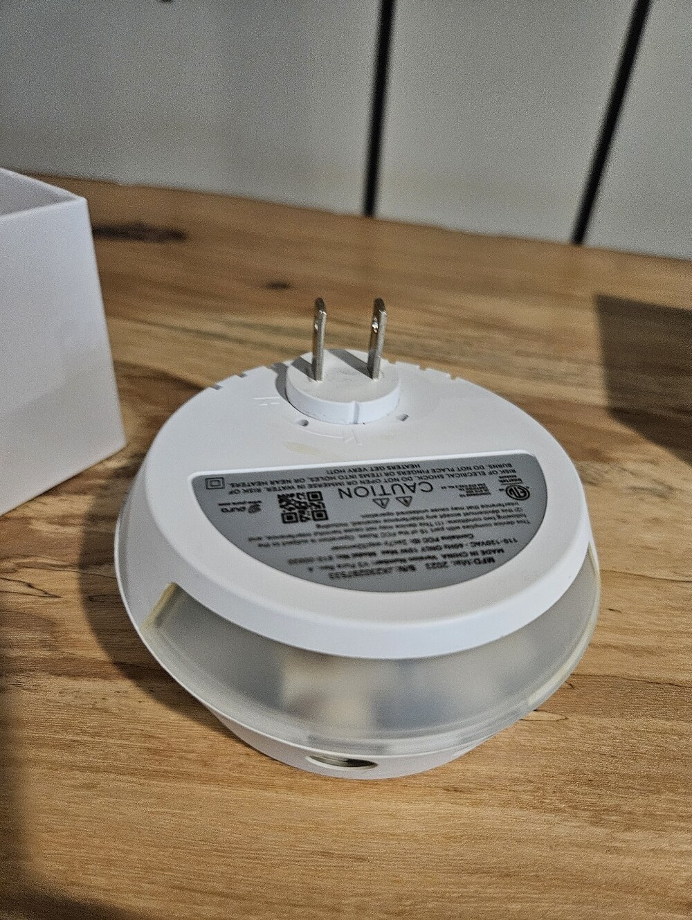 Pura Plug In Diffuser - Picture 2 of 3